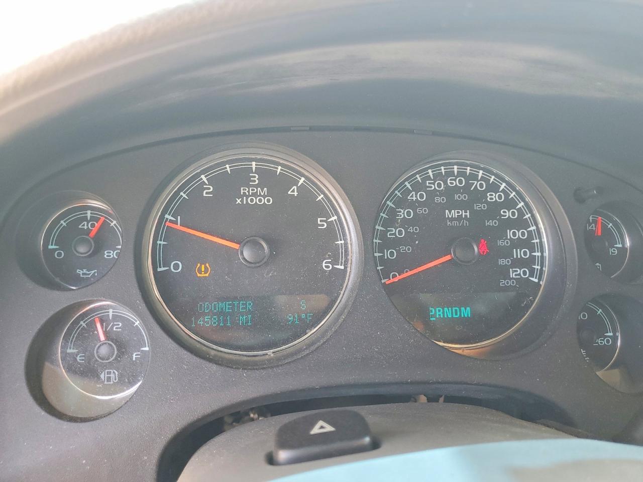 2010 CHEVROLET TAHOE