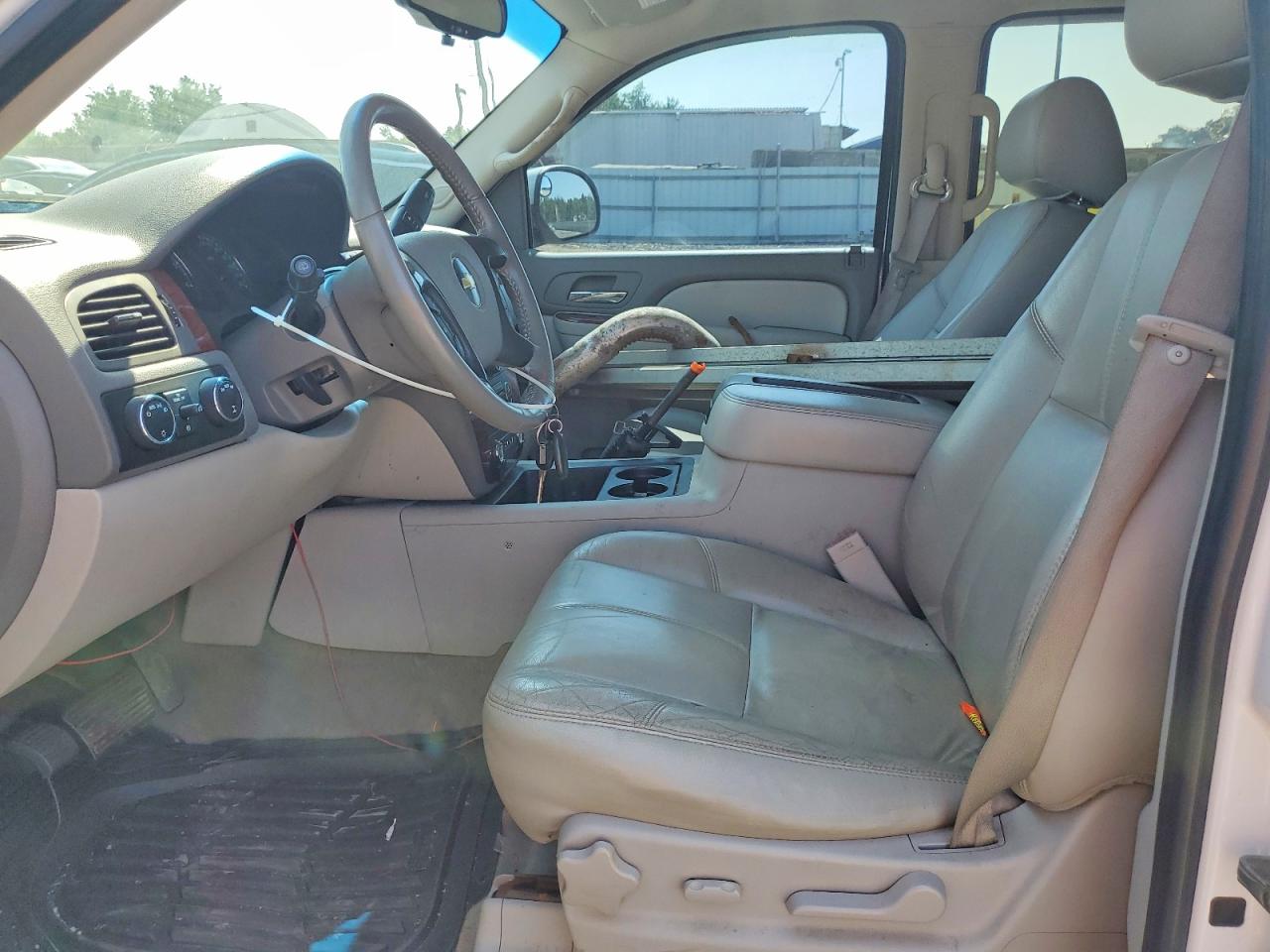 2010 CHEVROLET TAHOE
