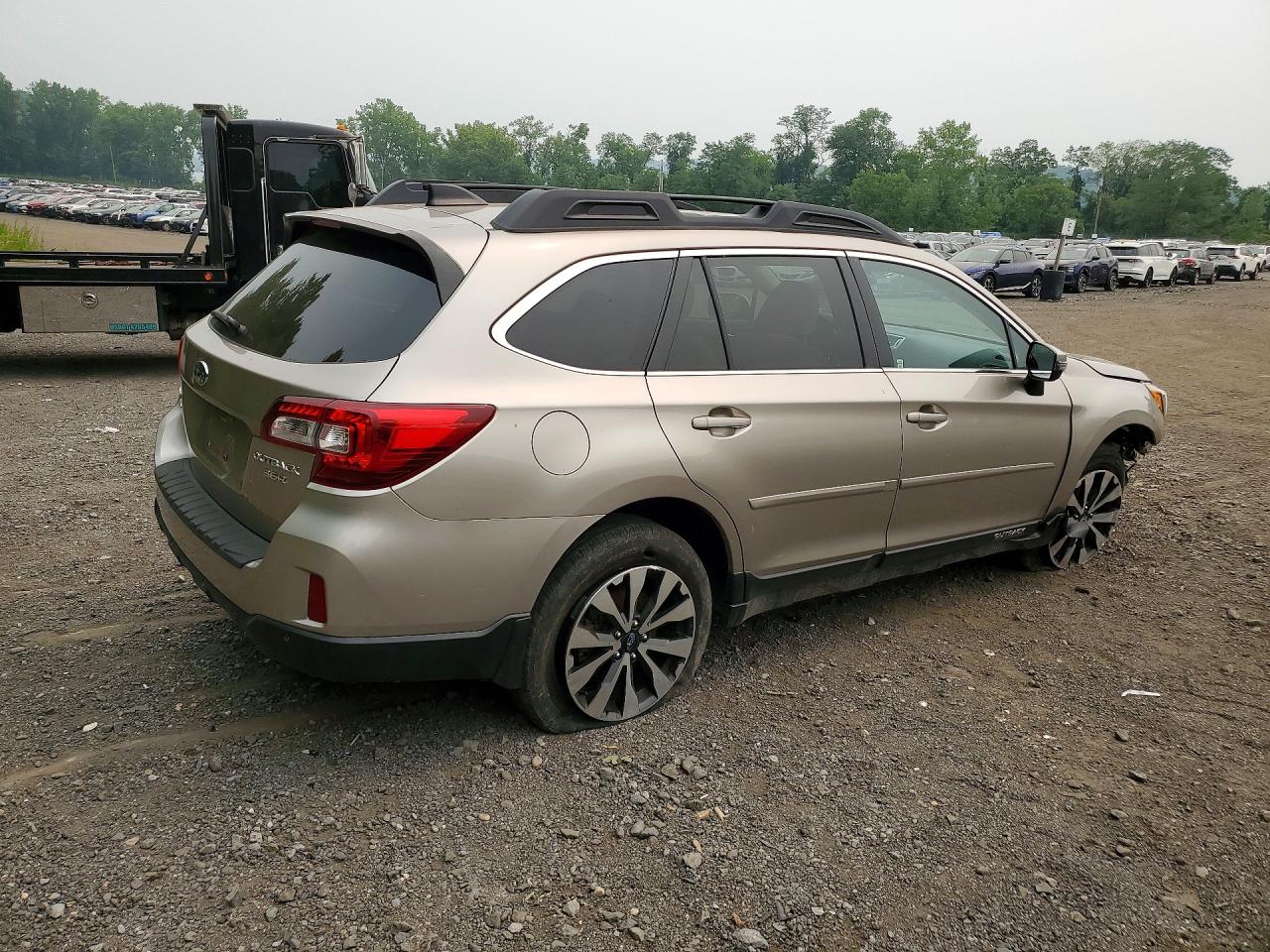 2017 SUBARU OUTBACK