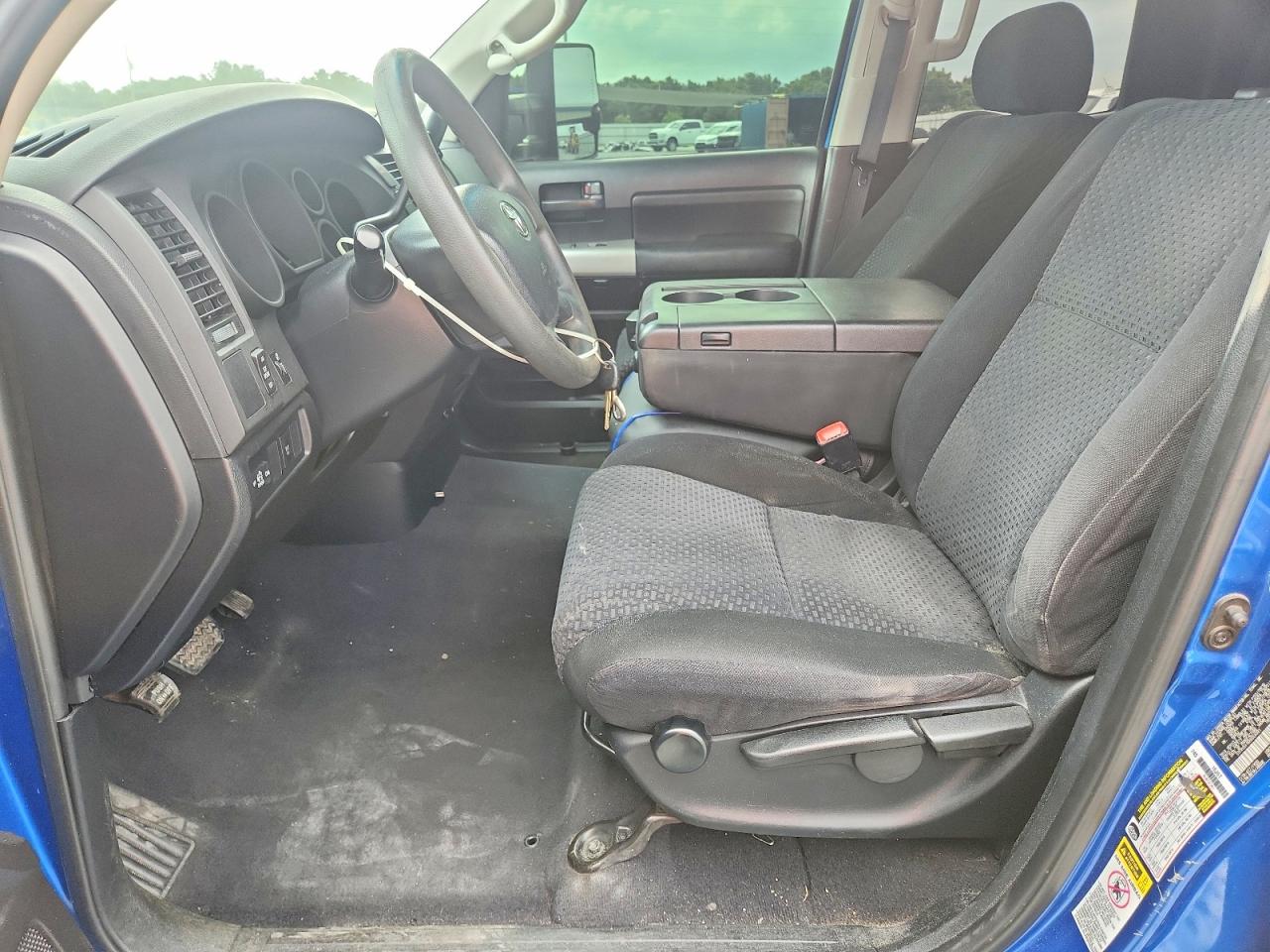 2008 TOYOTA TUNDRA