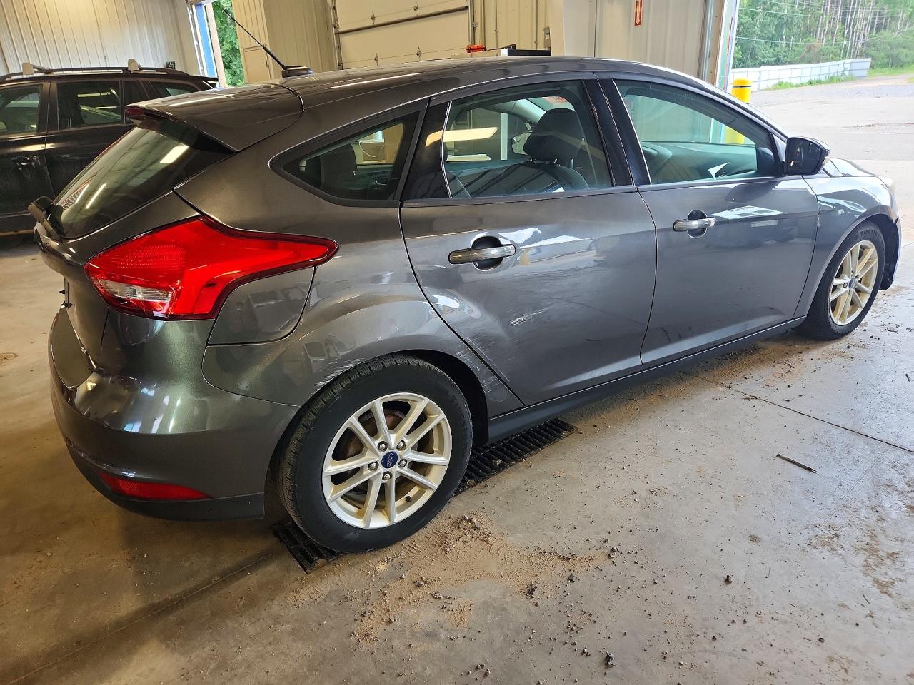 2016 FORD FOCUS
