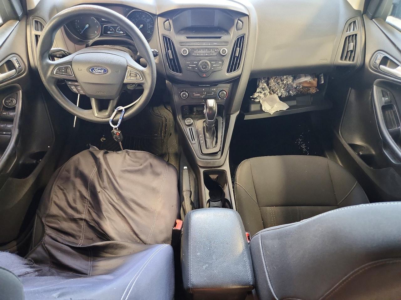 2016 FORD FOCUS