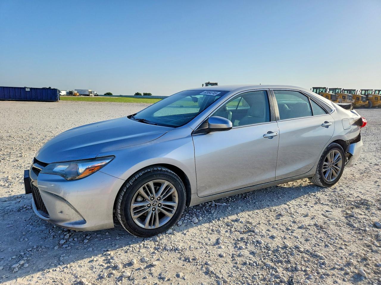 2016 TOYOTA CAMRY