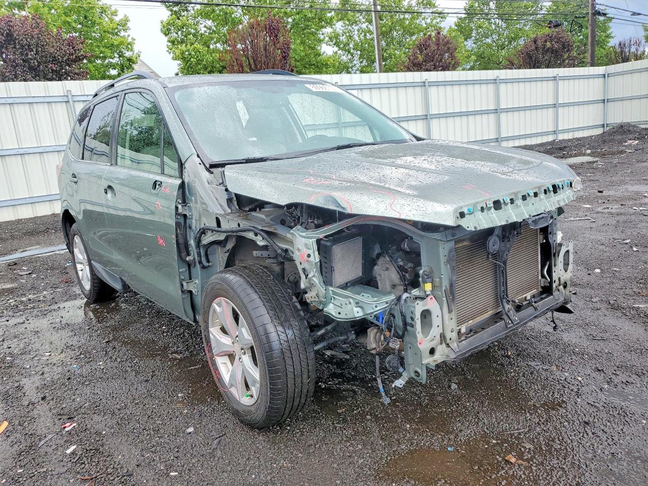 2015 SUBARU FORESTER