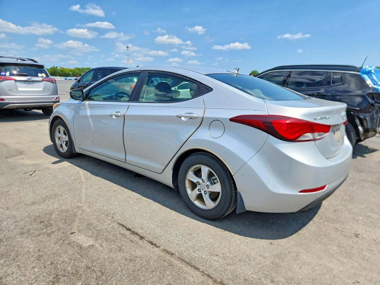 2014 HYUNDAI ELANTRA