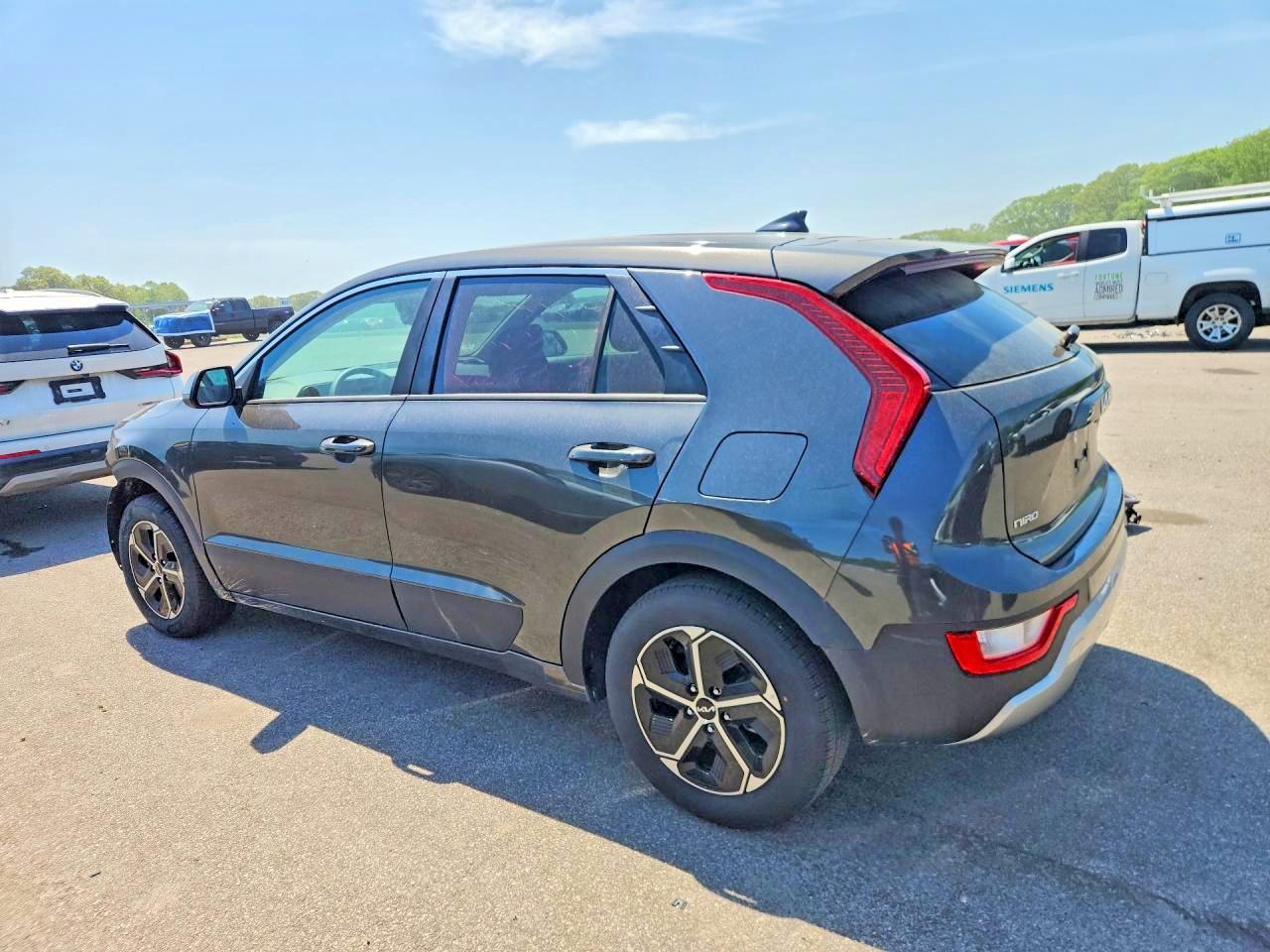 2026 KIA NIRO