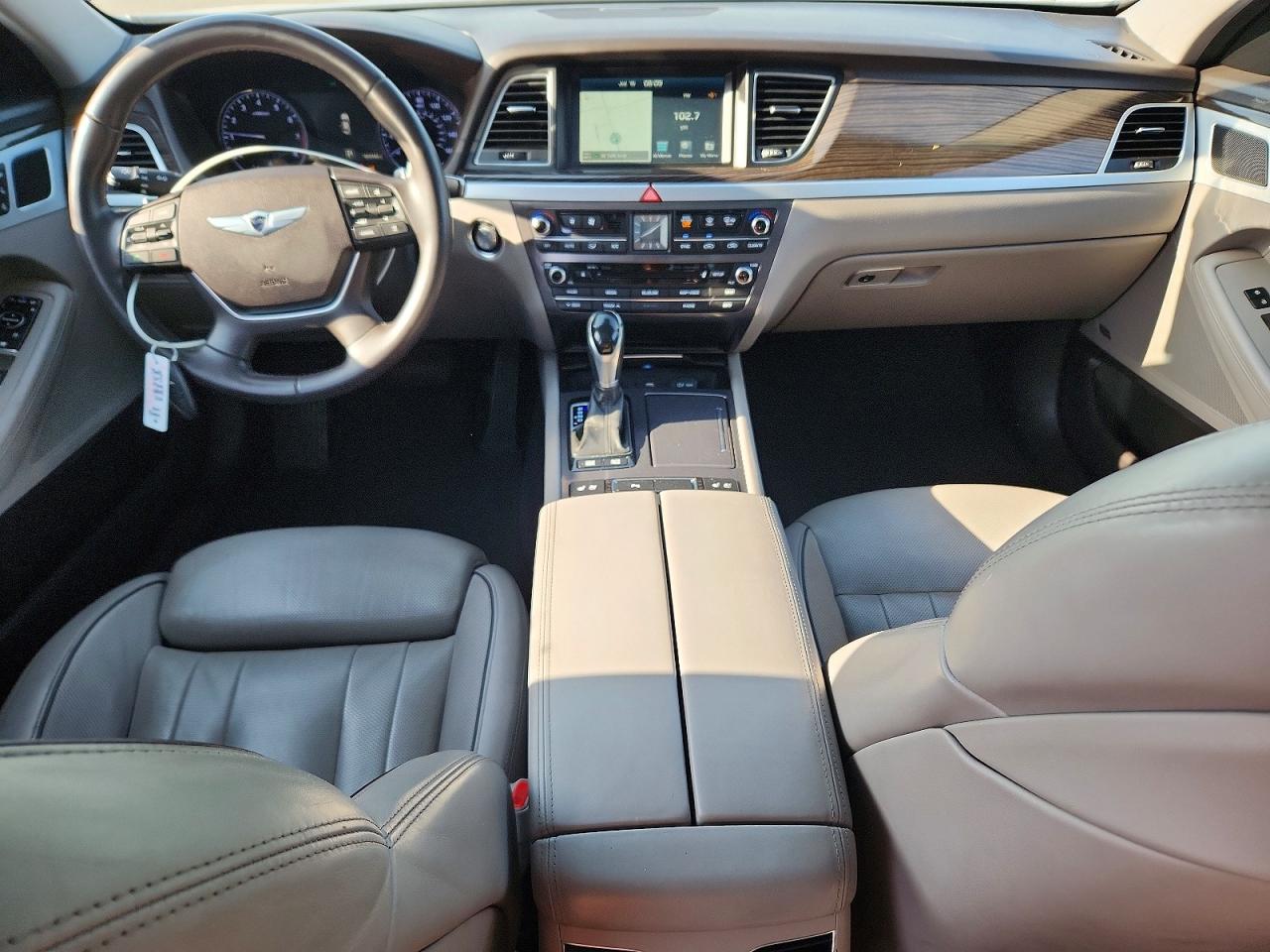 2015 HYUNDAI GENESIS