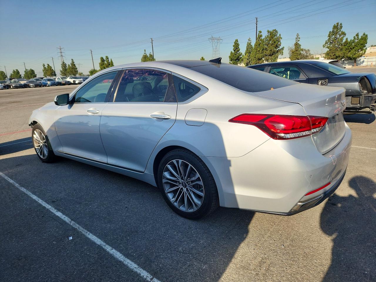 2015 HYUNDAI GENESIS