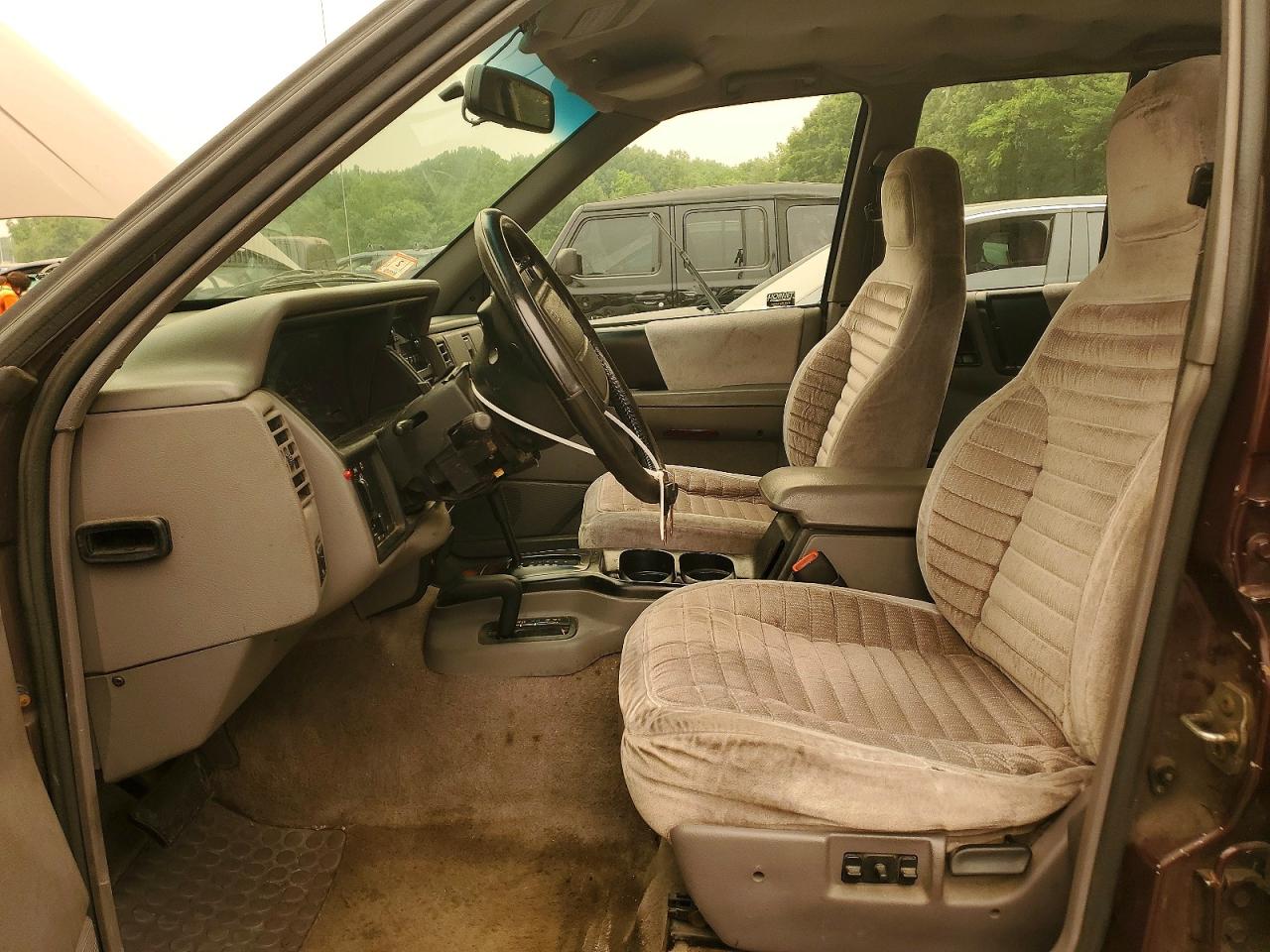 1995 JEEP CHEROKEE