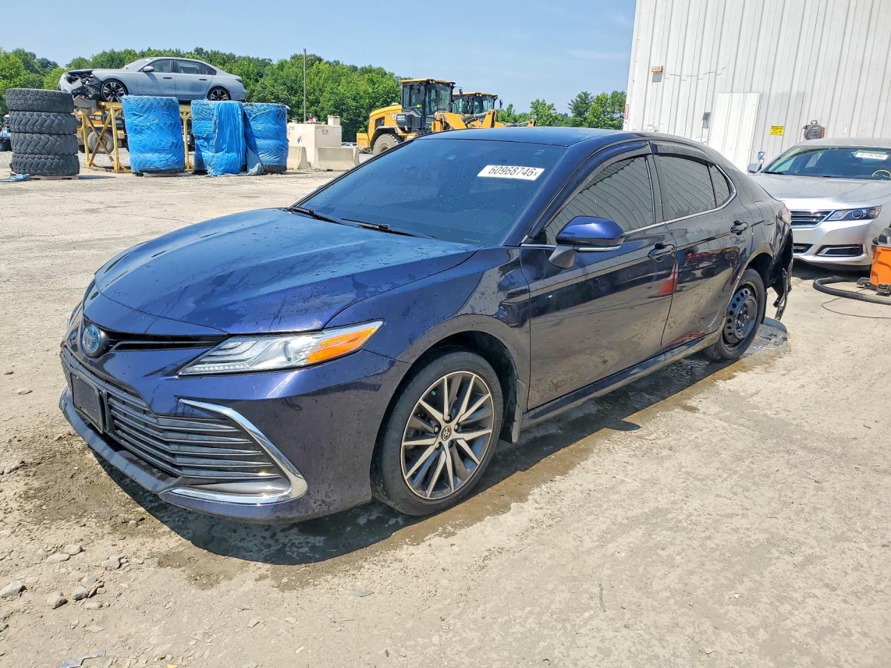 2022 TOYOTA CAMRY
