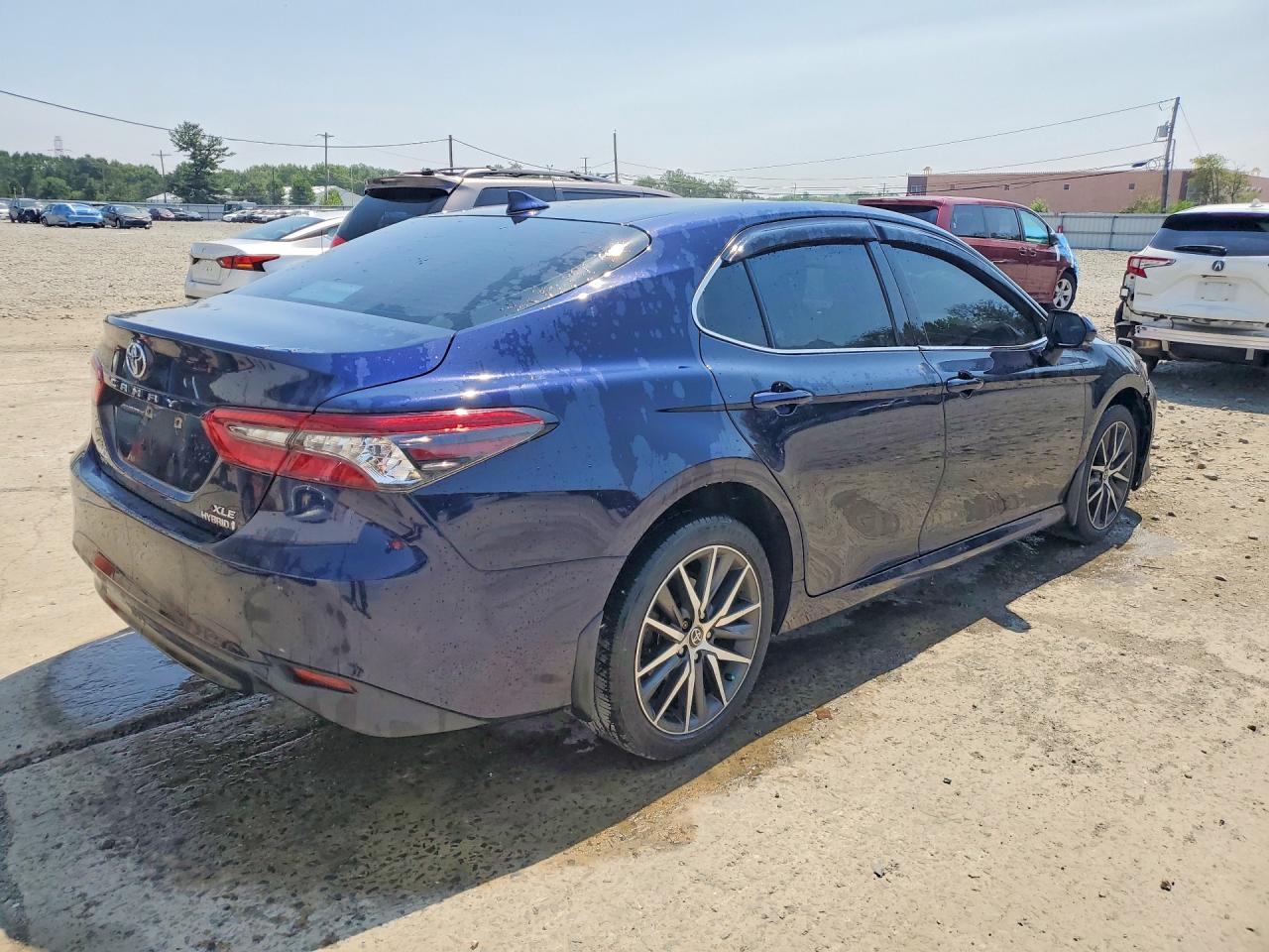 2022 TOYOTA CAMRY