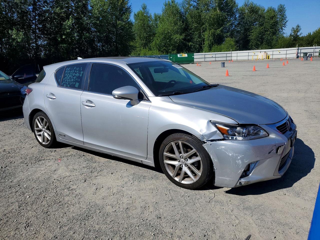2015 LEXUS CT 200