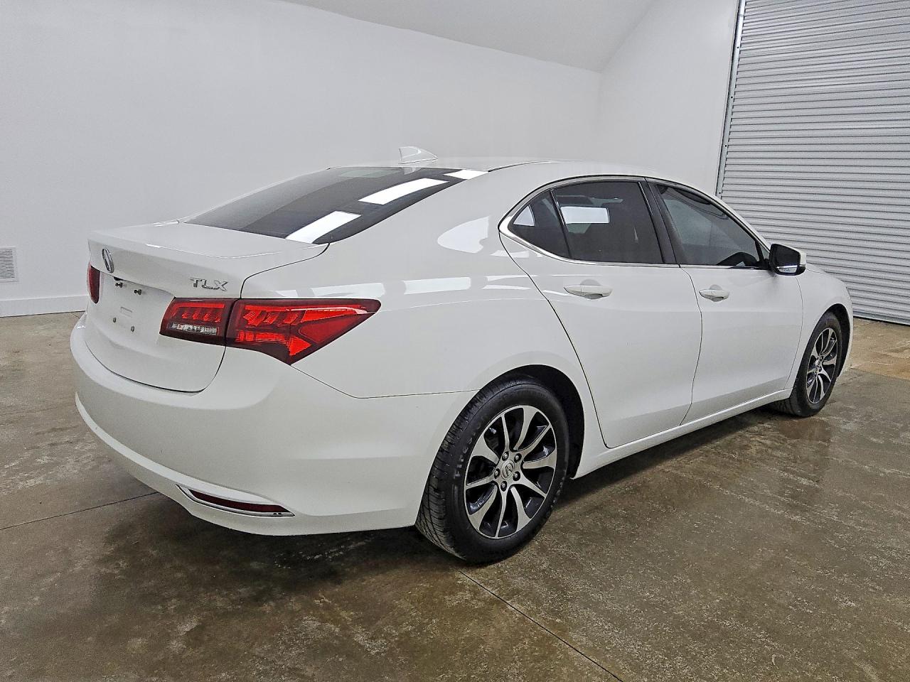 2017 ACURA TLX
