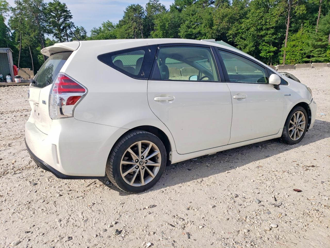 2015 TOYOTA PRIUS