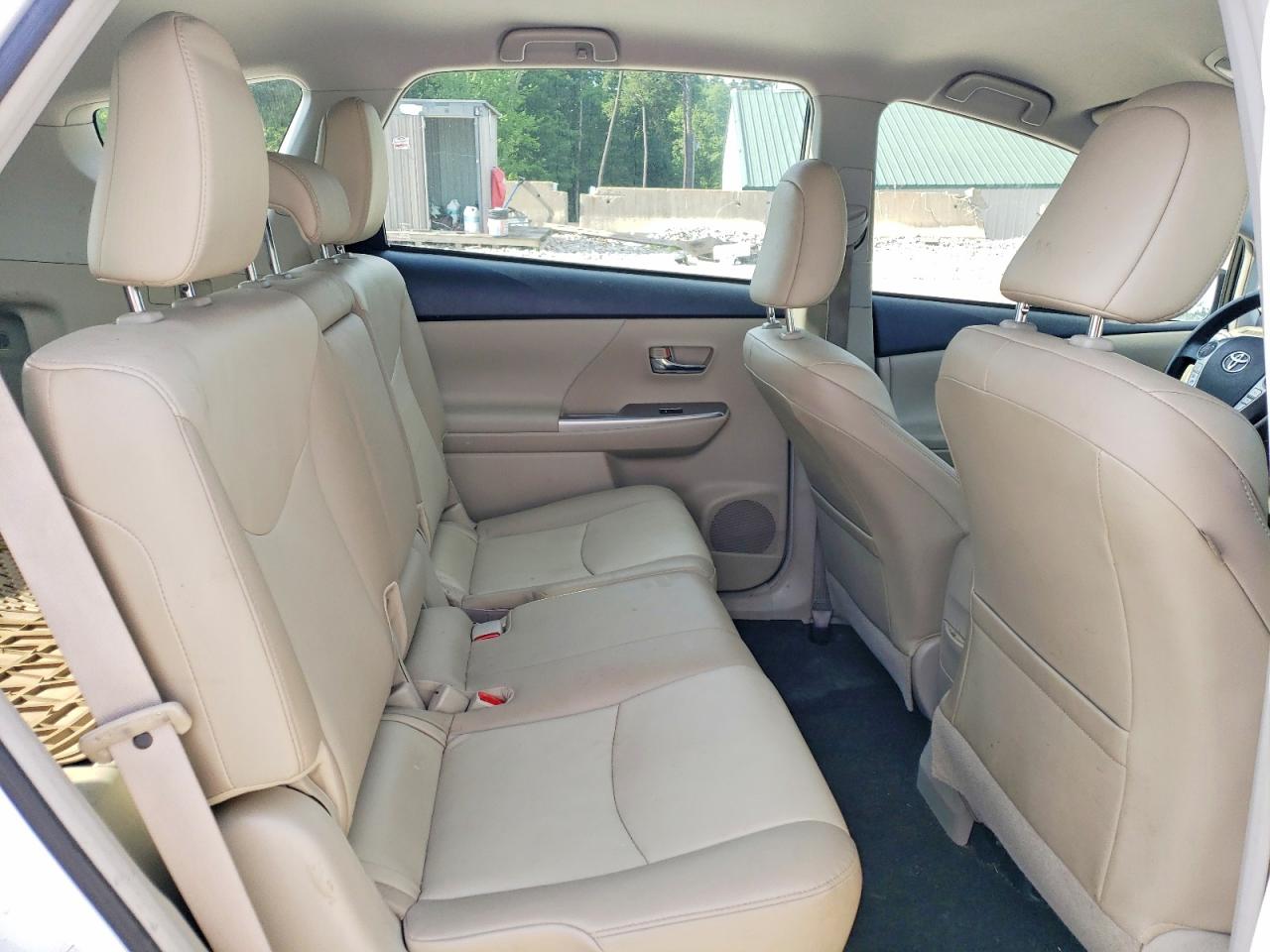 2015 TOYOTA PRIUS