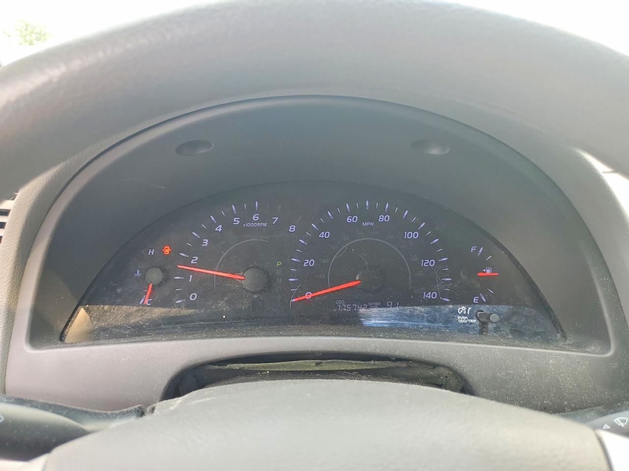 2011 TOYOTA CAMRY