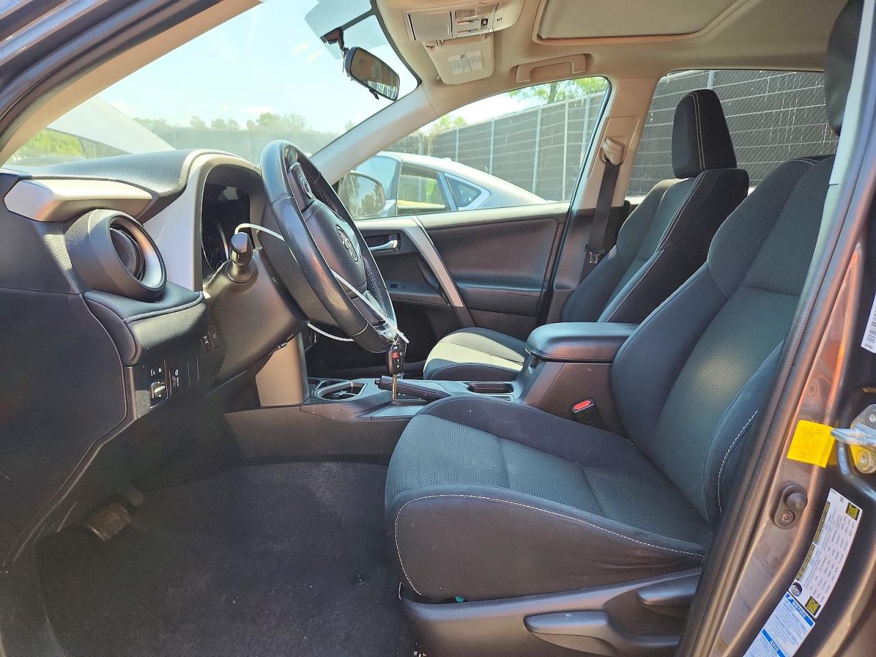2016 TOYOTA RAV4