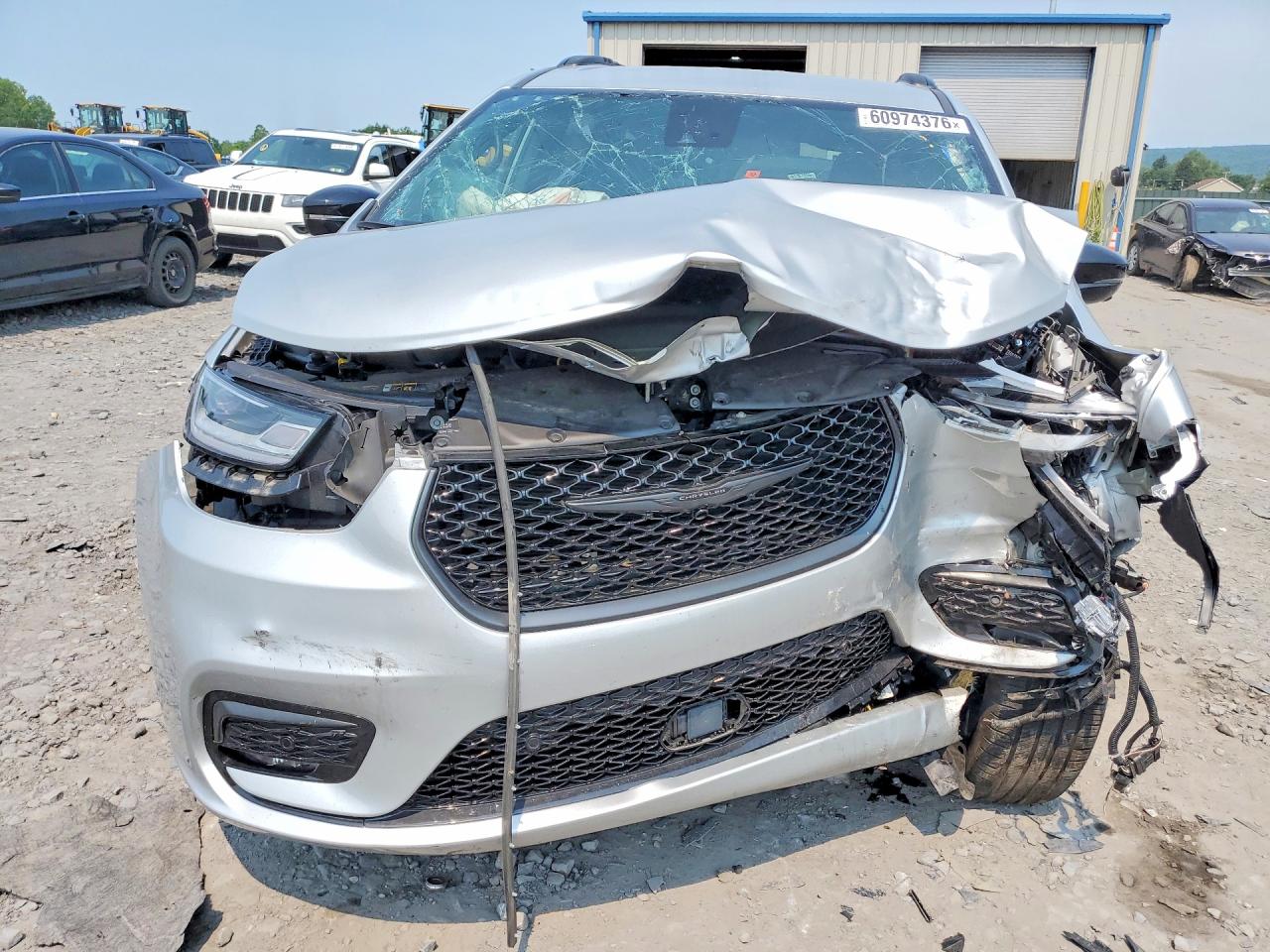 2024 CHRYSLER PACIFICA