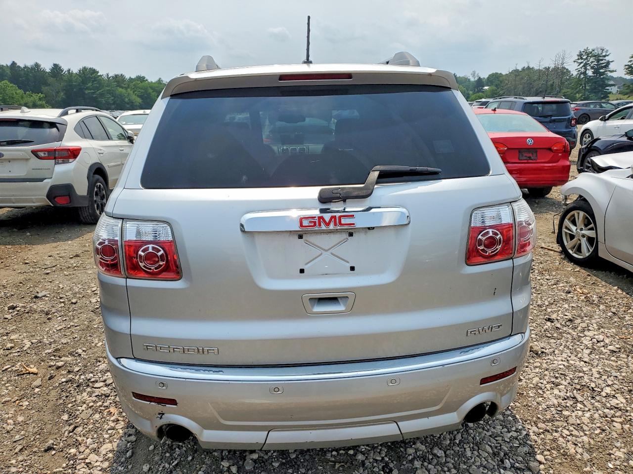2012 GMC ACADIA DEN