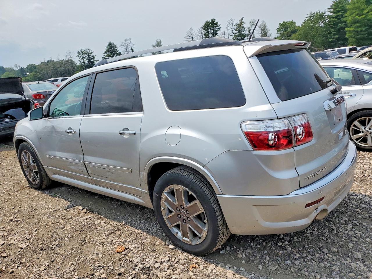 2012 GMC ACADIA DEN