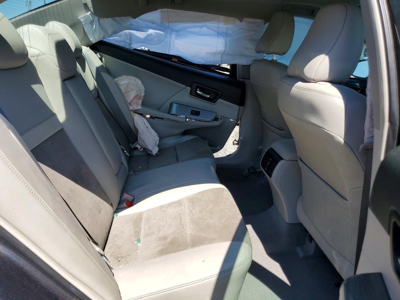 2012 TOYOTA CAMRY SOLA