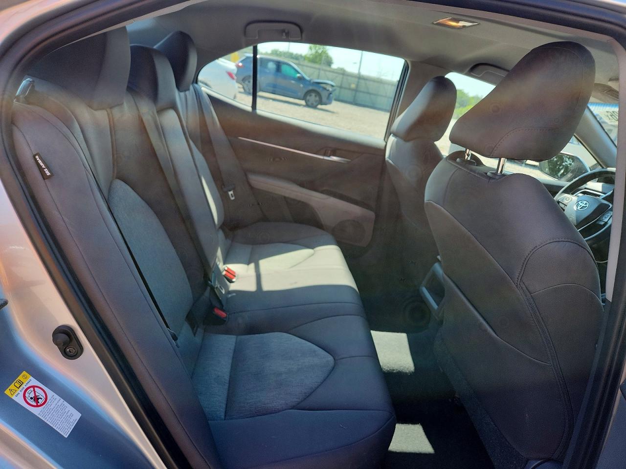 2018 TOYOTA CAMRY