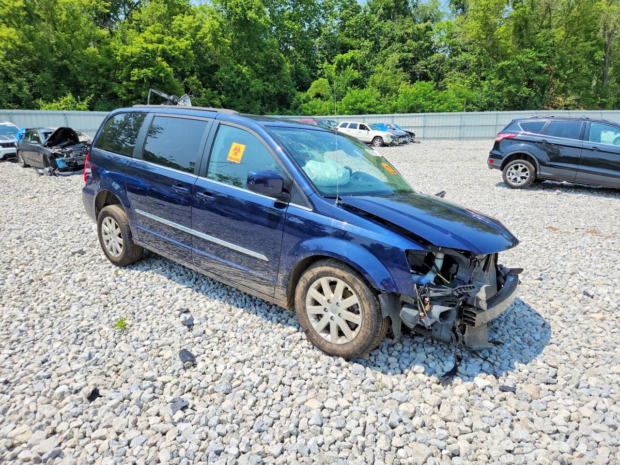 2014 CHRYSLER MINIVAN
