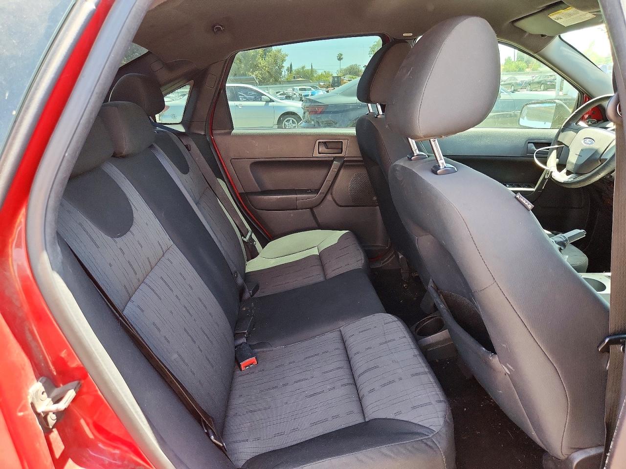 2009 FORD FOCUS