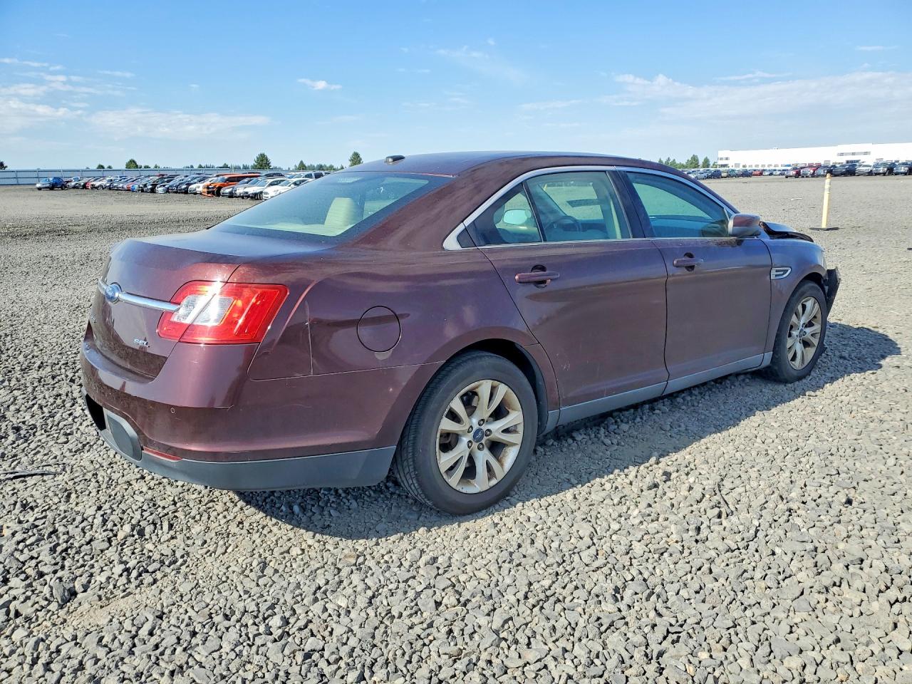 2010 FORD TAURUS