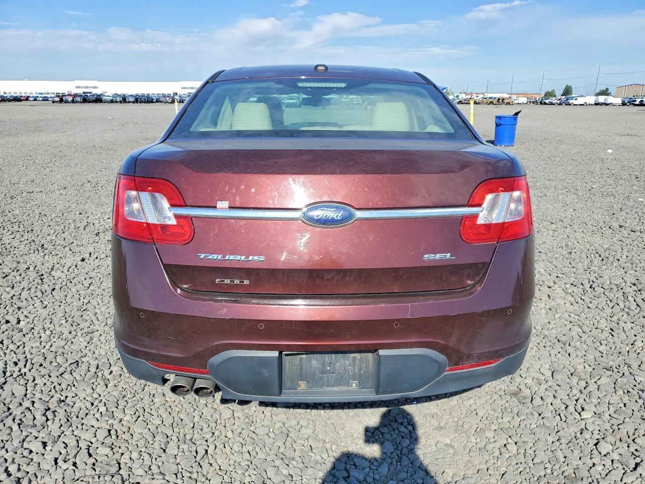 2010 FORD TAURUS