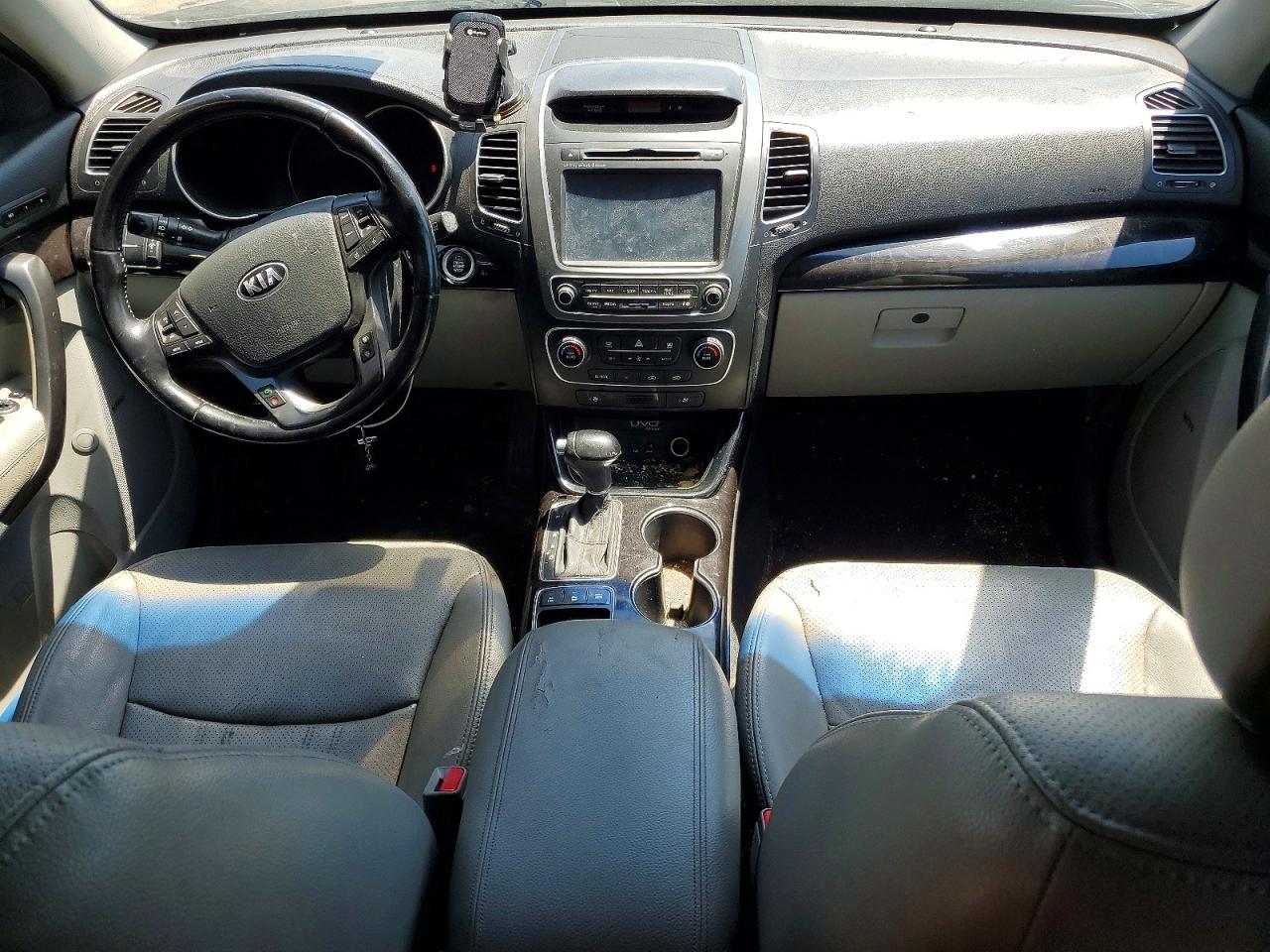 2014 KIA SORENTO