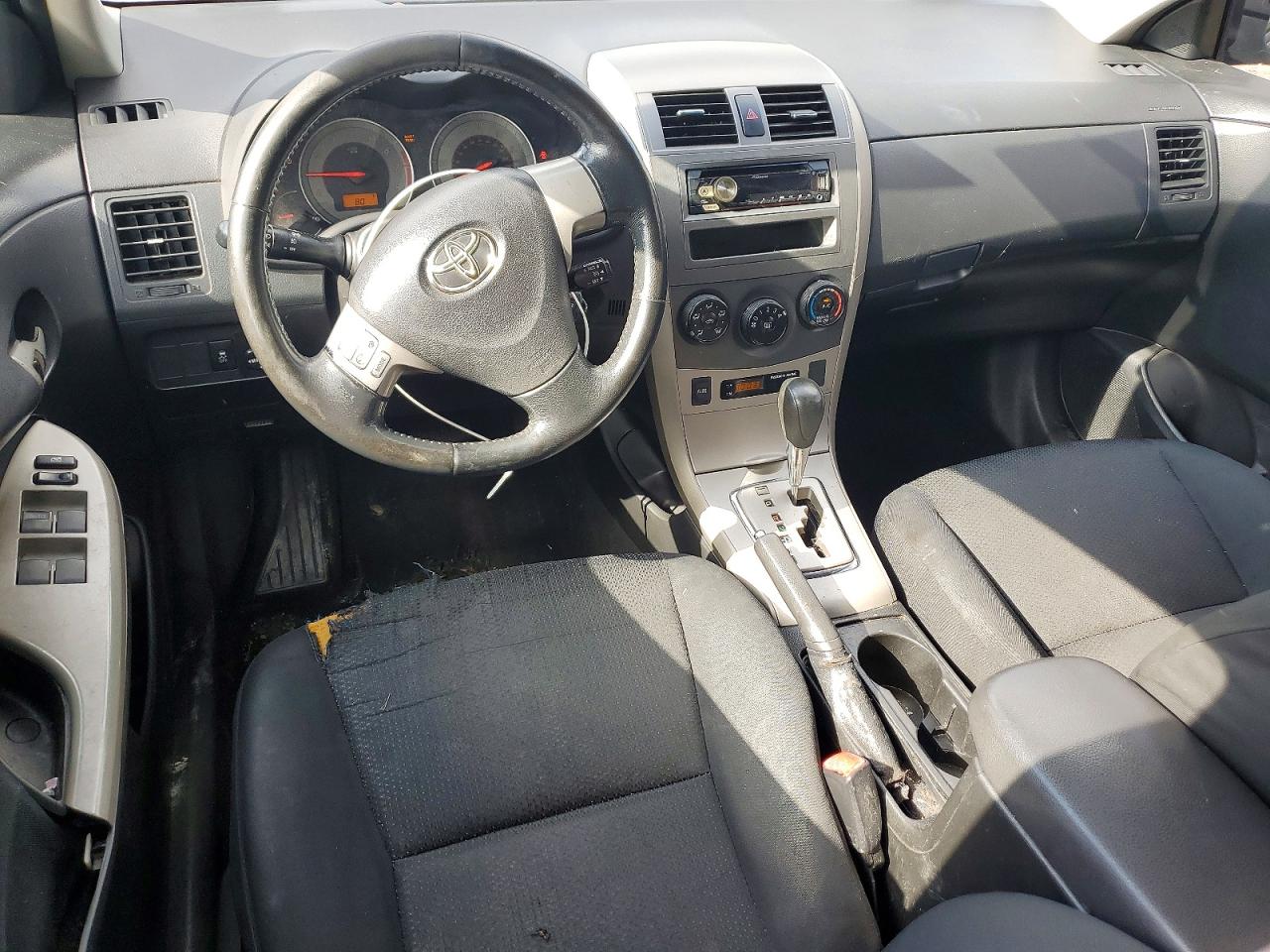 2010 TOYOTA COROLLA