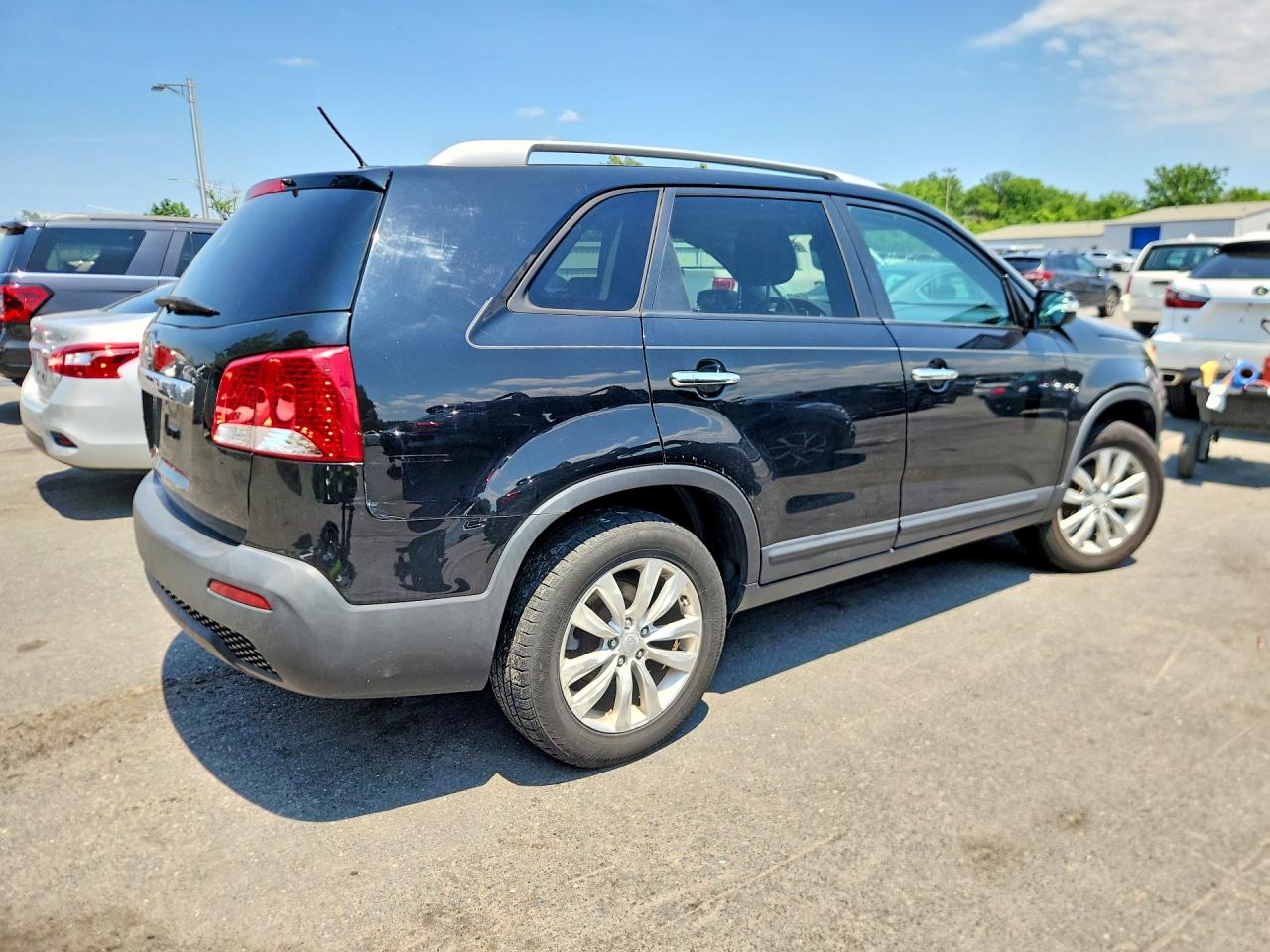 2011 KIA SORENTO