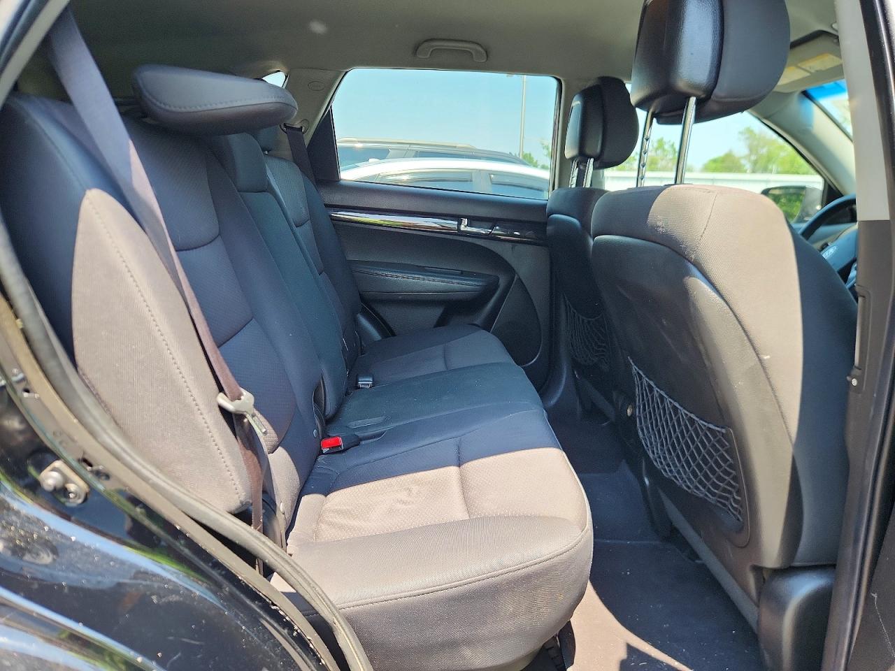 2011 KIA SORENTO