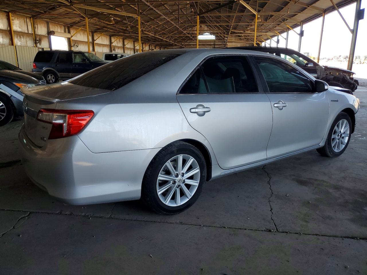 2012 TOYOTA CAMRY SOLA