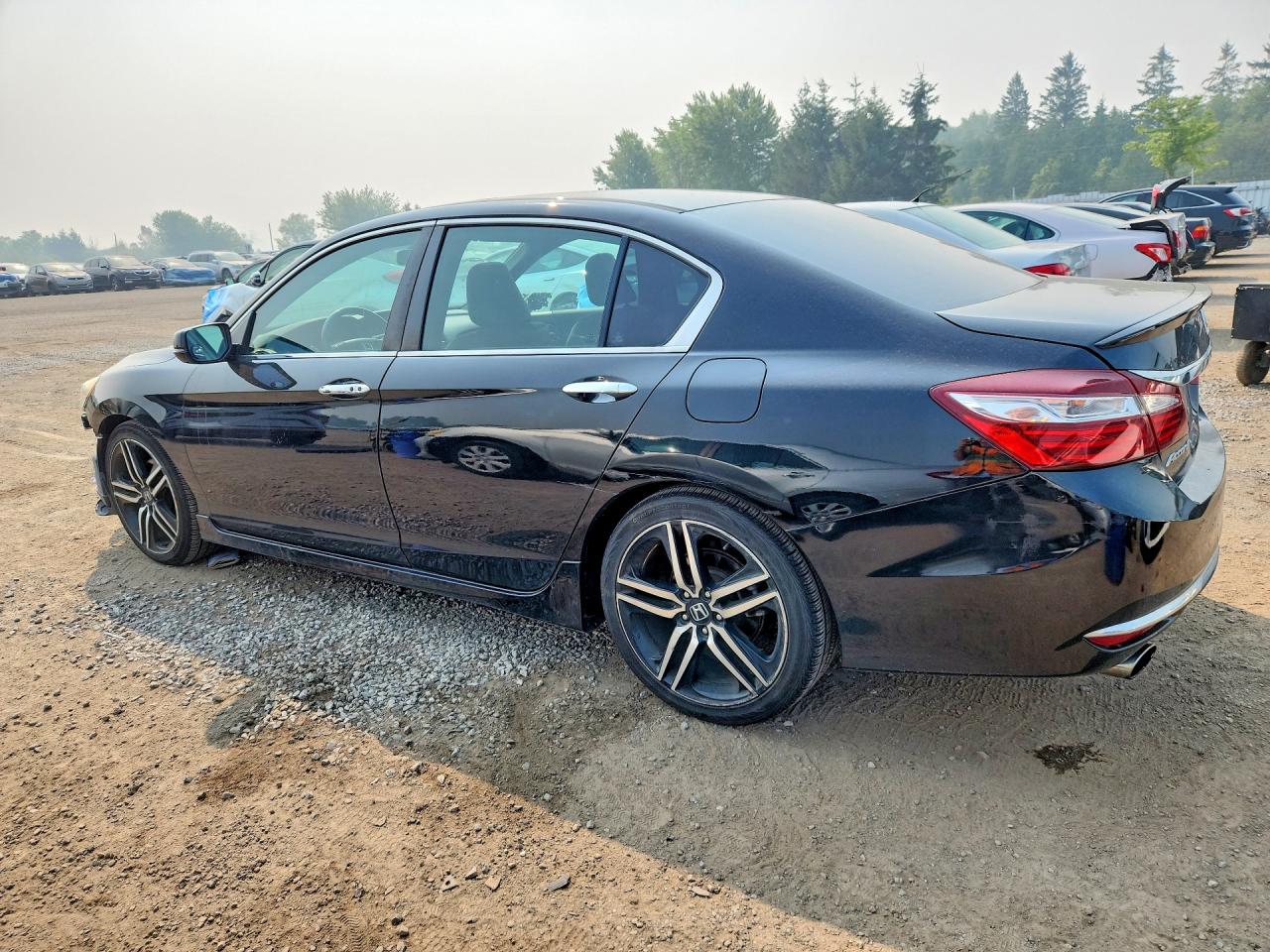 2017 HONDA ACCORD