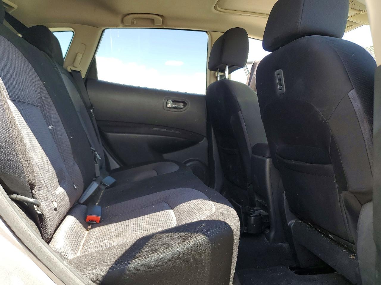 2013 NISSAN ROGUE