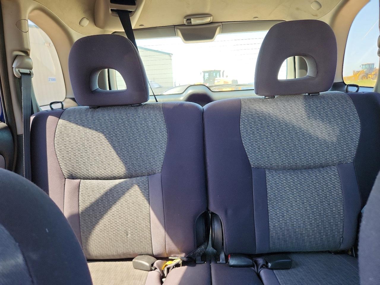 2004 TOYOTA RAV4