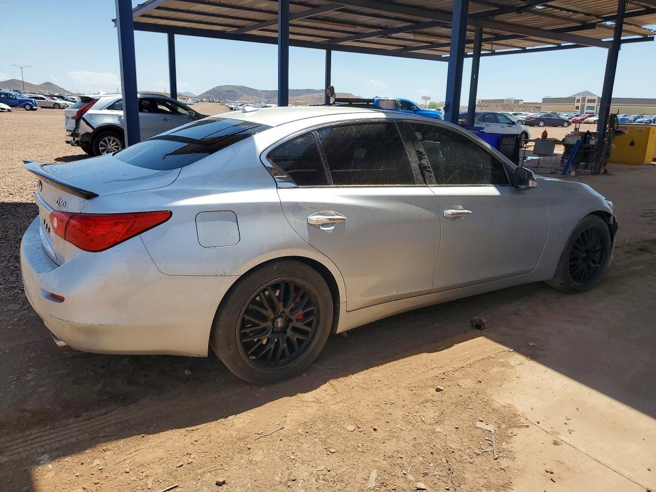 2017 INFINITI Q50