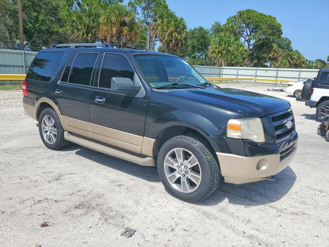 2014 FORD EXPEDITION