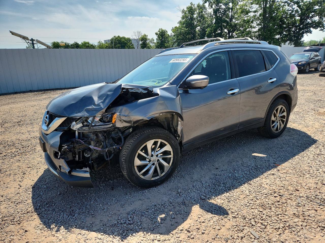 2015 NISSAN ROGUE