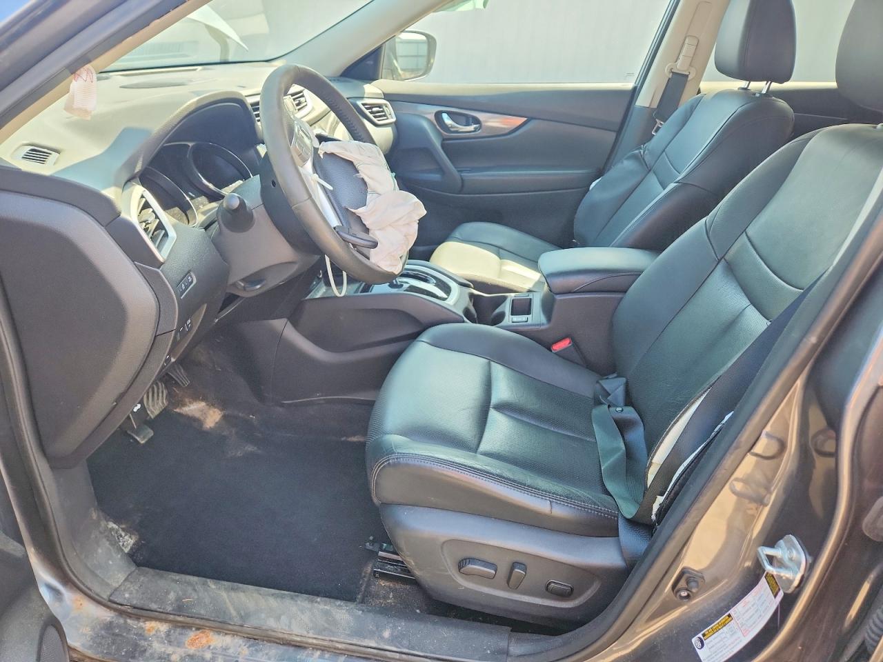 2015 NISSAN ROGUE