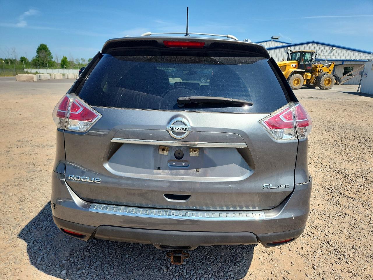 2015 NISSAN ROGUE