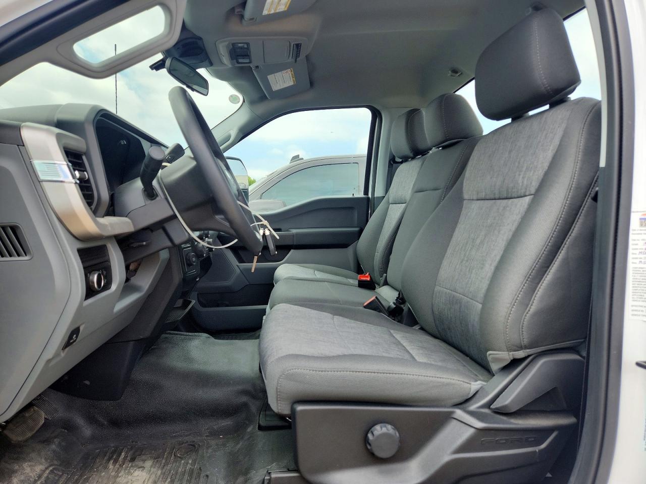 2024 FORD F550