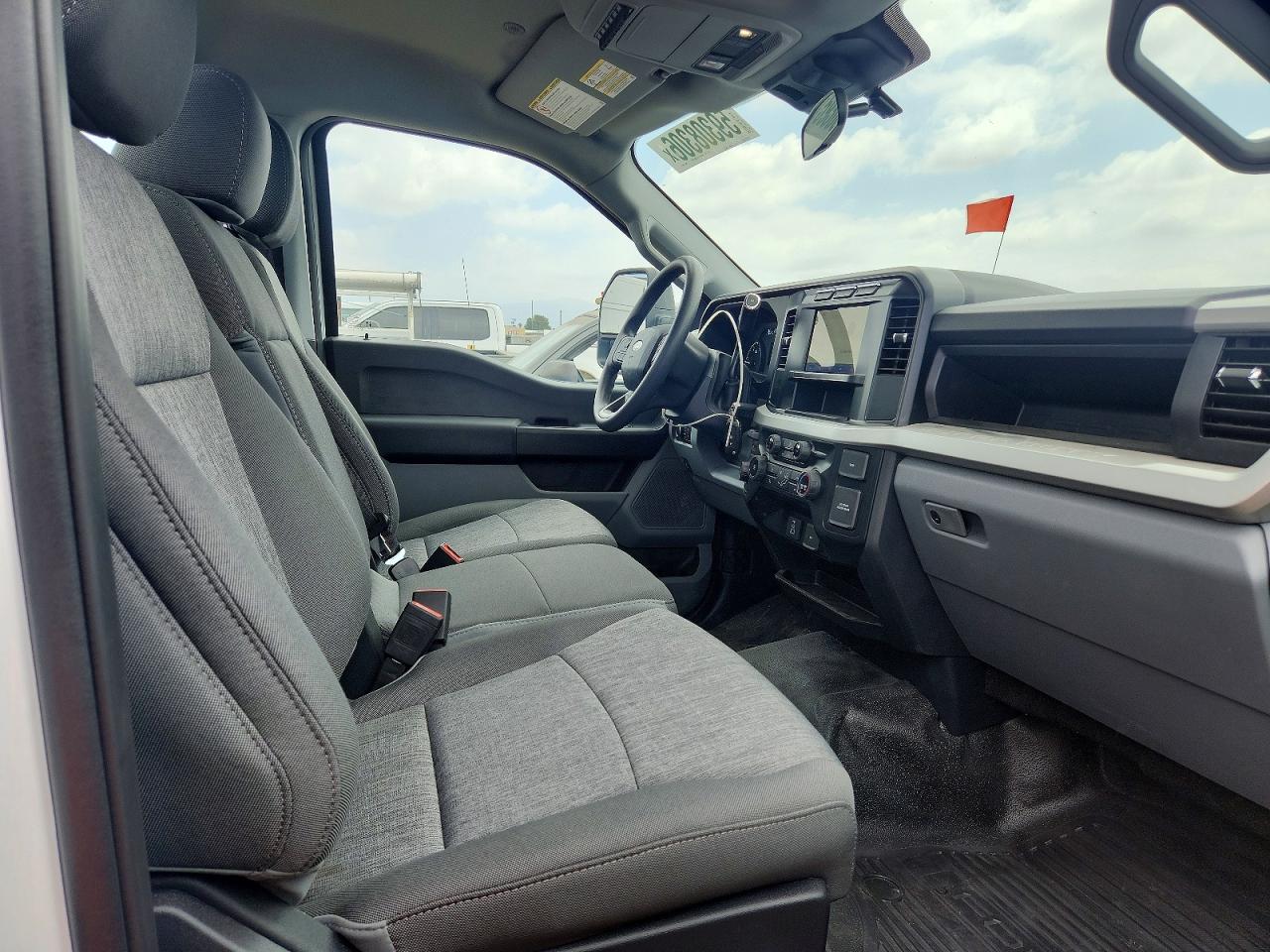 2024 FORD F550