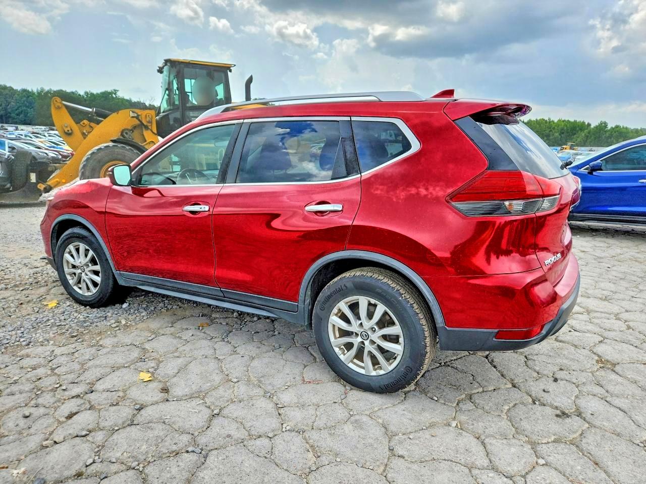 2017 NISSAN ROGUE