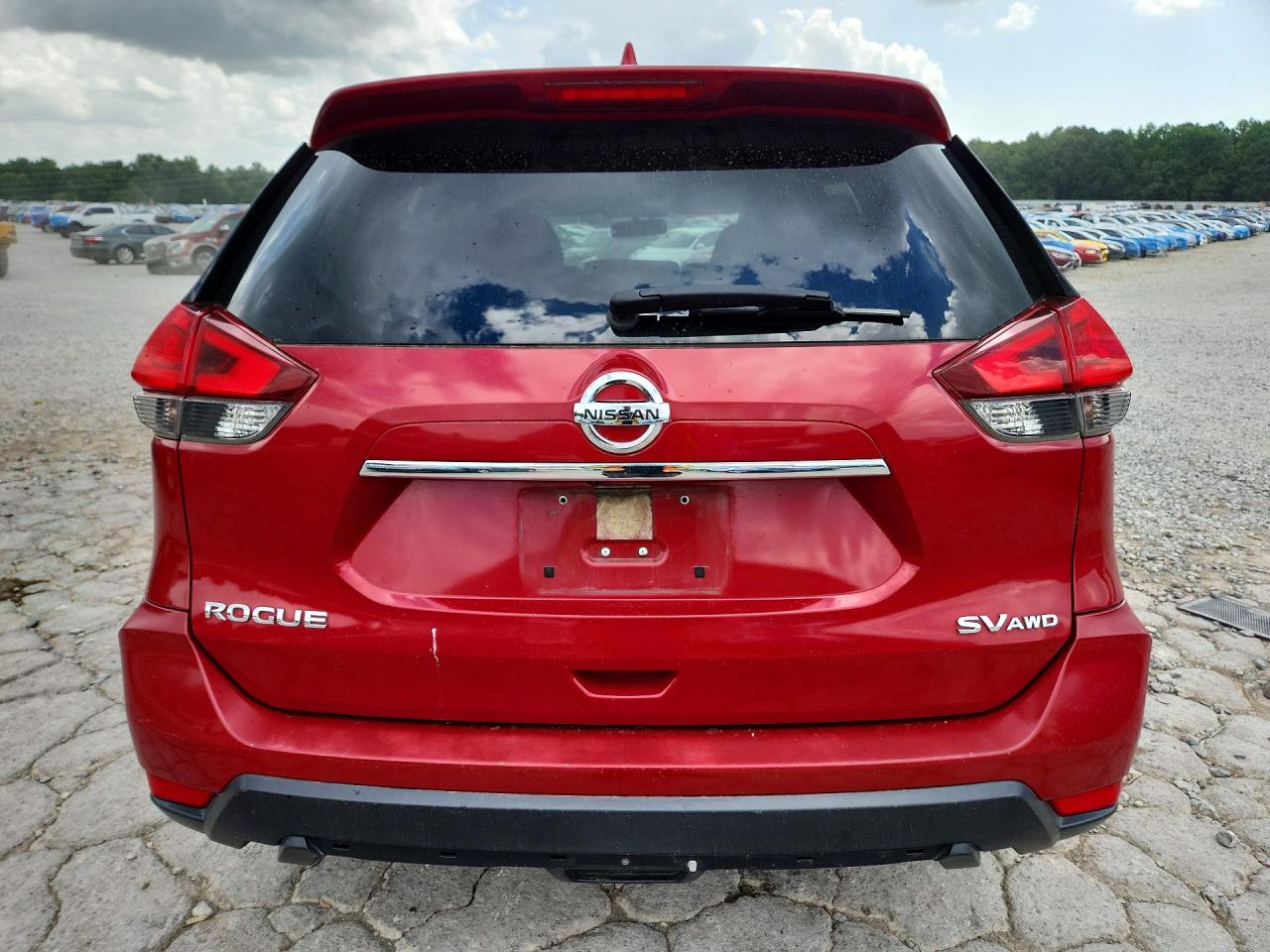 2017 NISSAN ROGUE