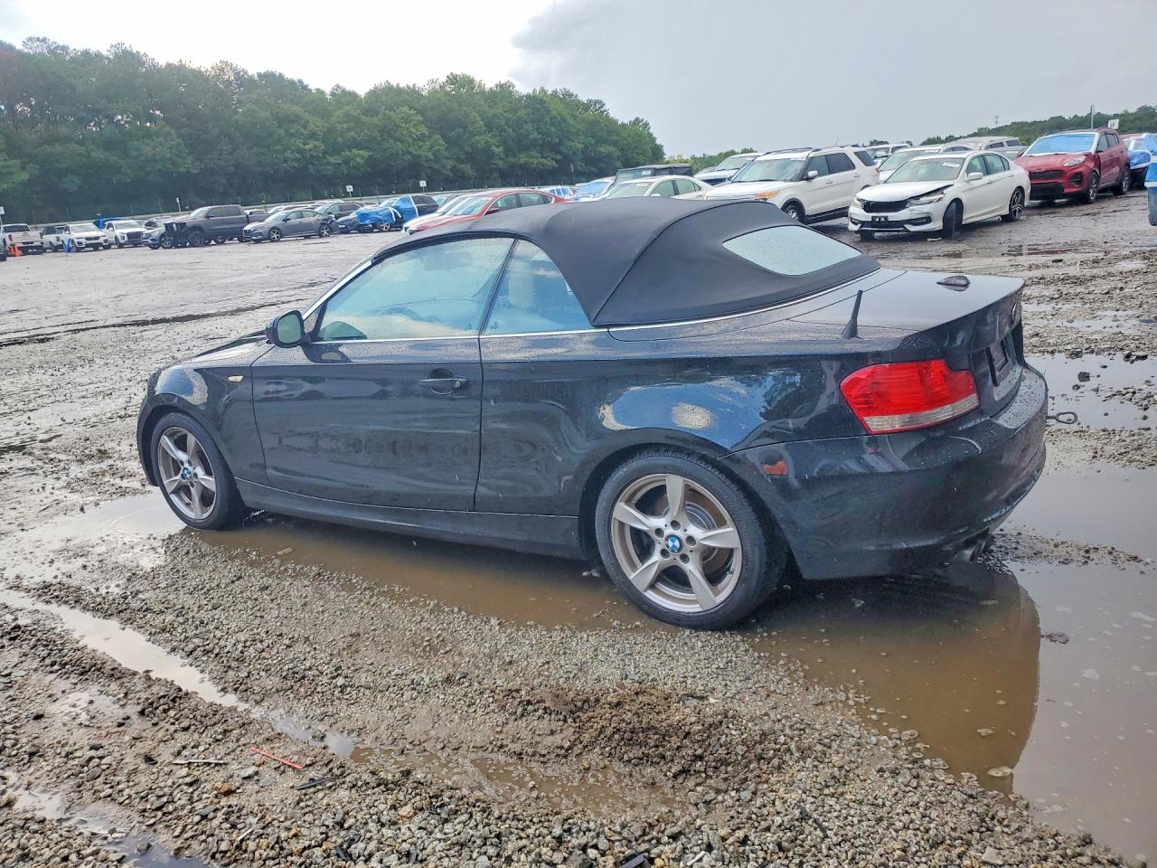 2013 BMW 1 SERIES