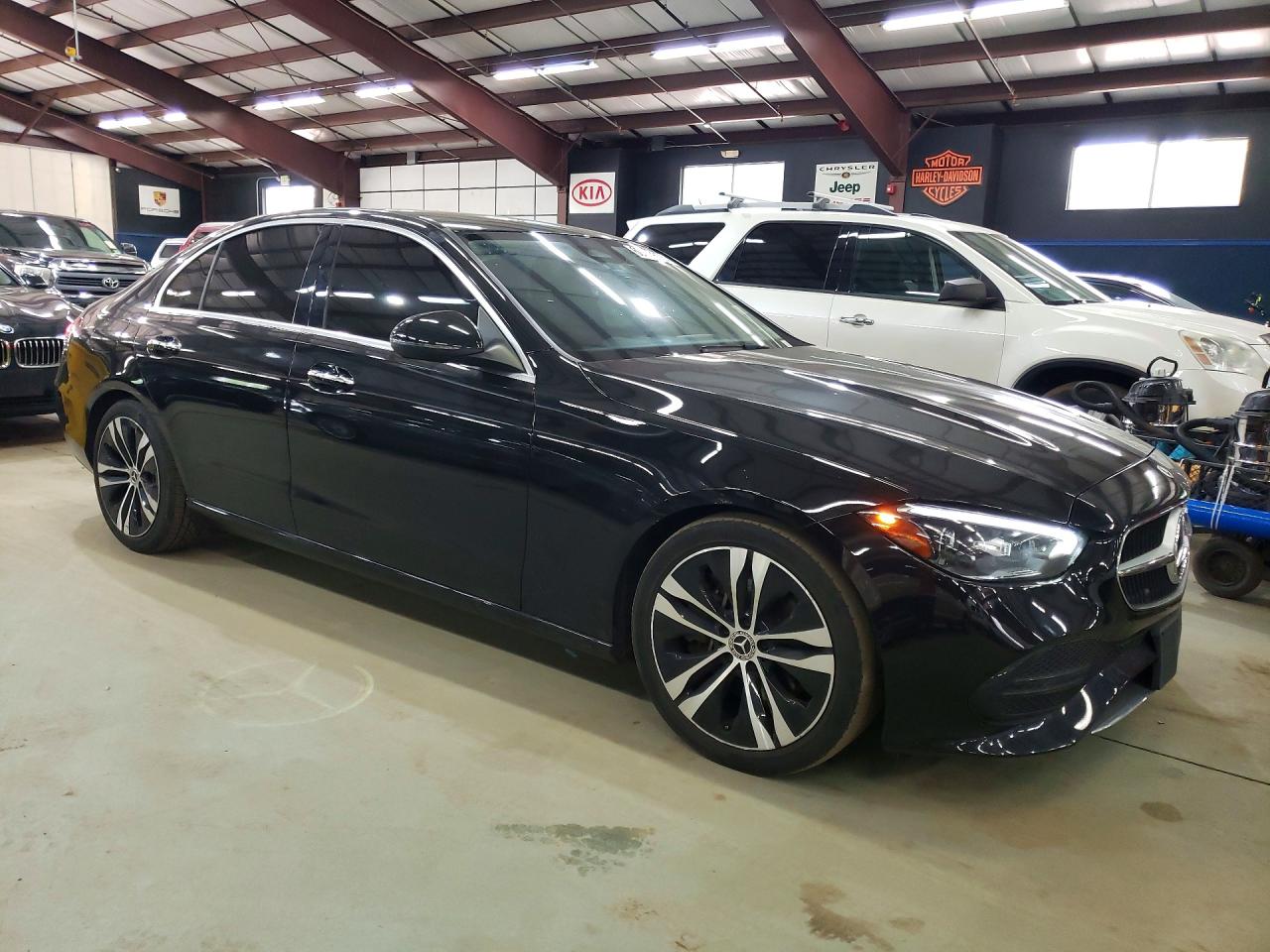 2022 MERCEDES-BENZ C-CLASS