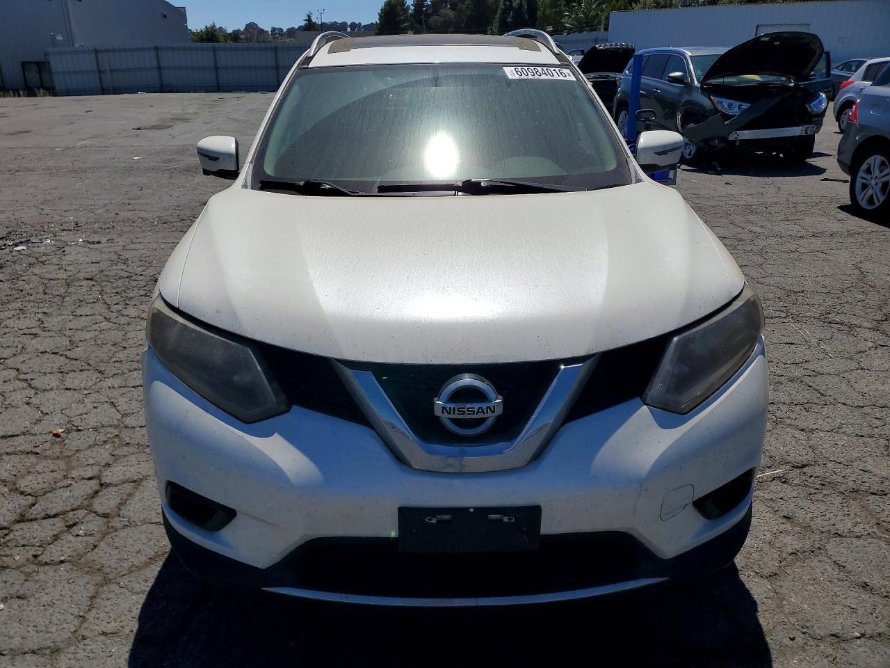 2016 NISSAN ROGUE